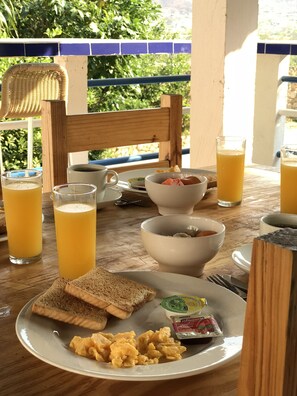 Colazione continentale inclusa, servita tutte le mattine