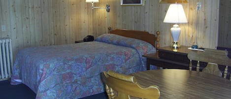 Desk, free WiFi, bed sheets
