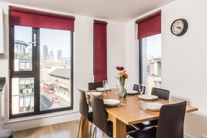 Superior Apartment, 2 Bedrooms, Accessible, Kitchen (D)
