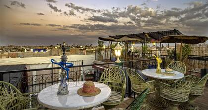 Riad Hotel El Kennaria