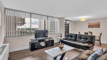 Classic Apartment, 2 Bedrooms, Kitchen, City View | Living area | 40-inch flat-screen TV with digital channels, TV, Netflix