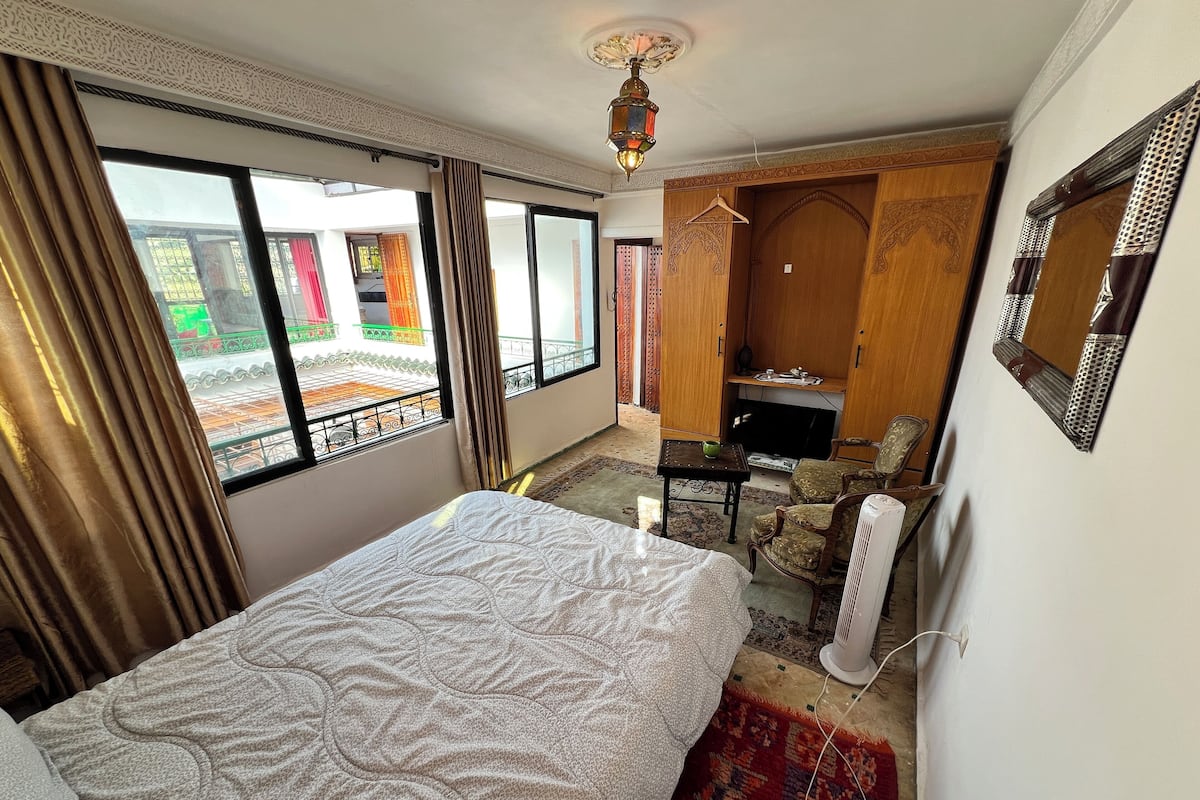 Blue Sky Double room | Premium bedding, in-room safe, individually decorated