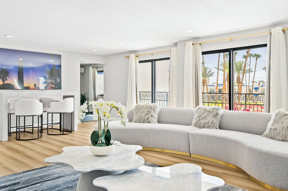 Serene Vegas Boutique Hotel Las Vegas
