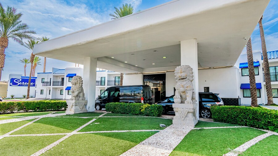Las Vegas Serene Hotel