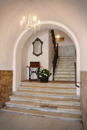 Interior - Domus Valadier Guesthouse (Fiumicino)