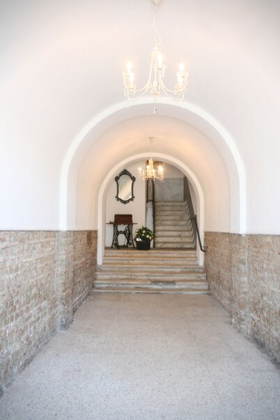 Domus Valadier Guesthouse