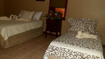 Iron/ironing board, free WiFi