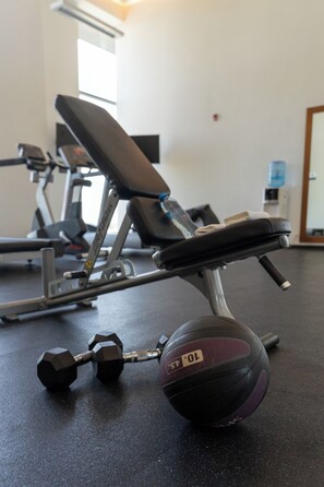 Gym - Fiesta Inn Mérida Altabrisa (Mérida)