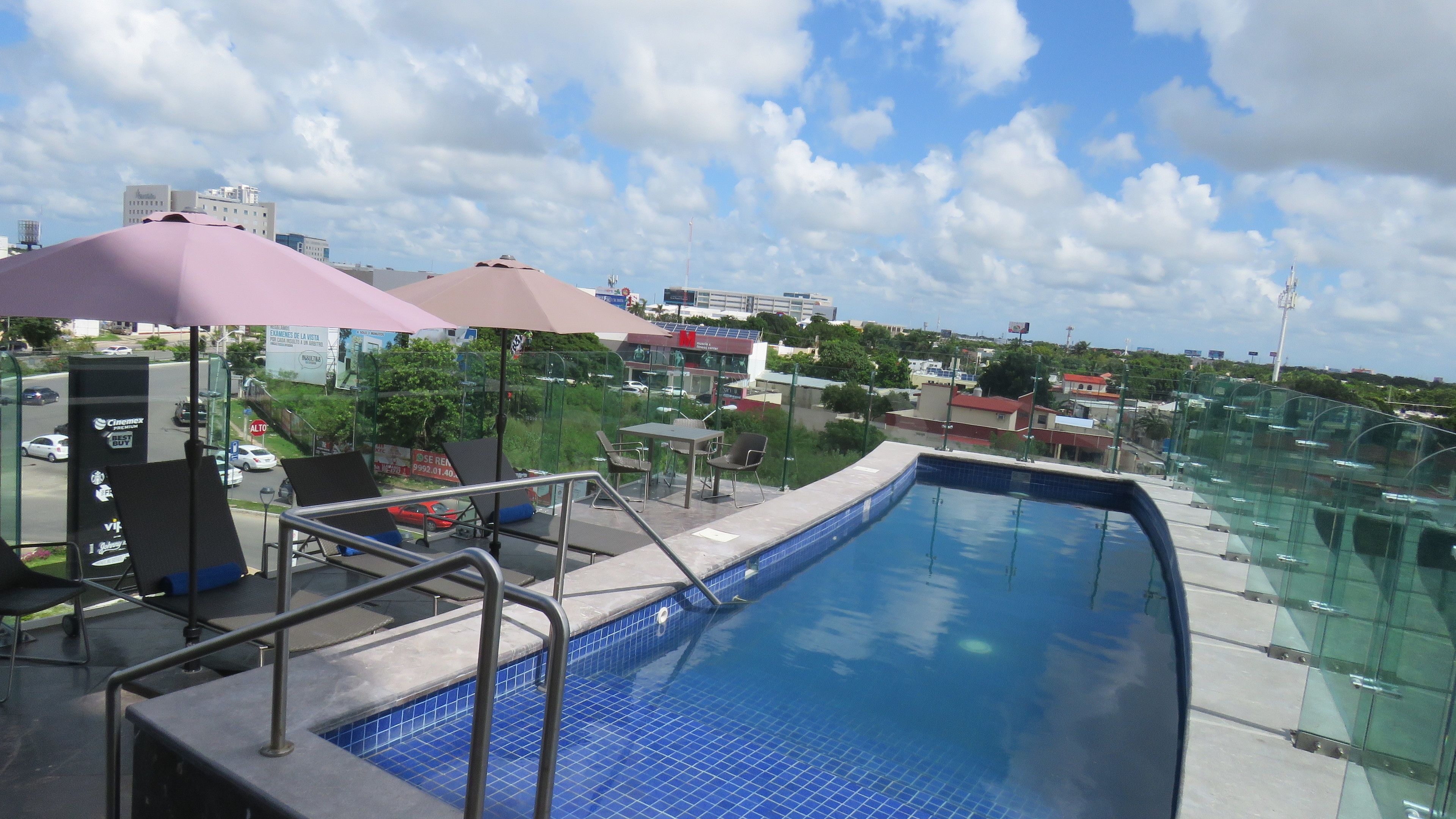 outdoor pool, pool loungers