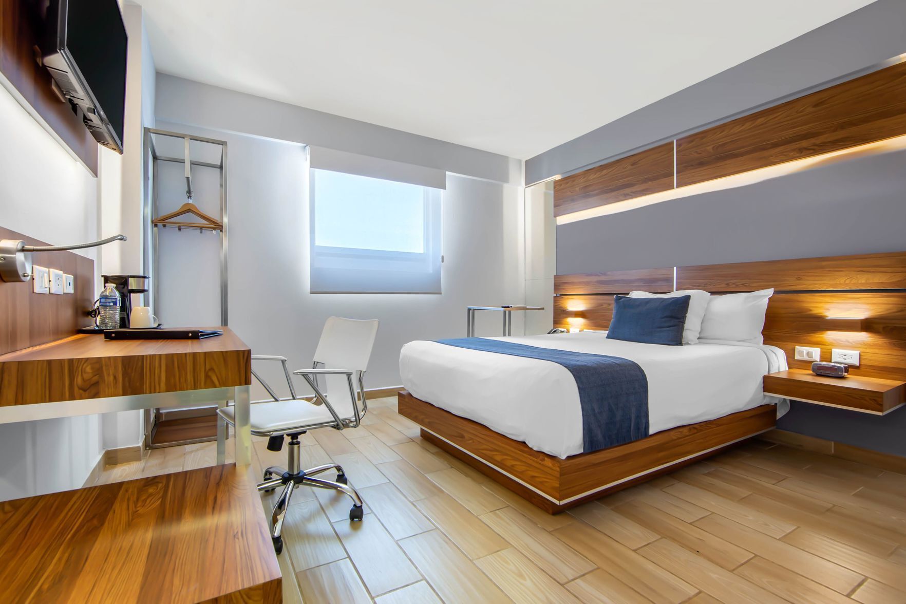 In-room safe, desk, soundproofing, iron/ironing board