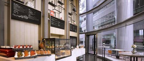 3 restaurants, breakfast, lunch, dinner served; Chinese cuisine