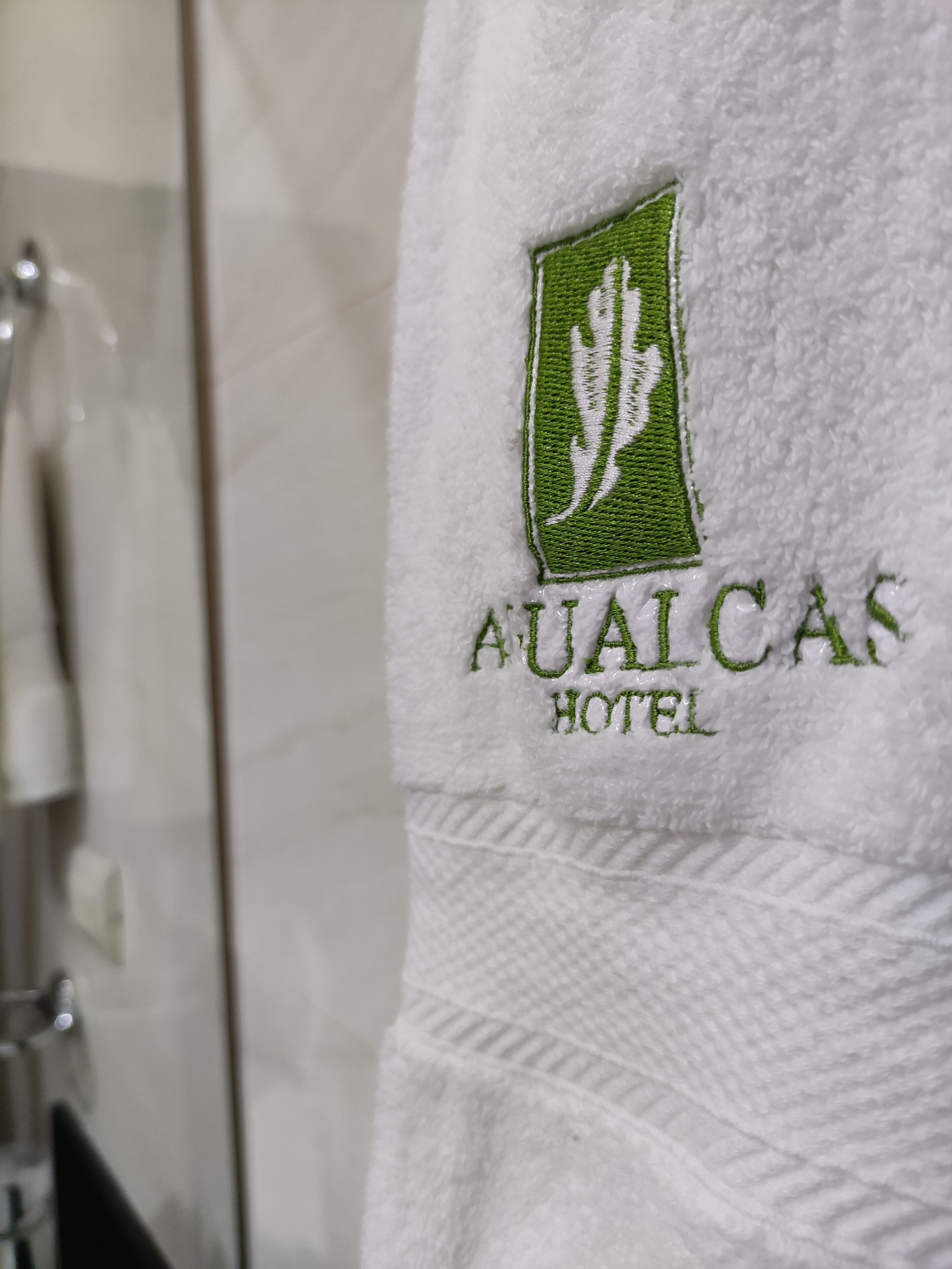 business triple room, 1 bedroom | bathroom | free toiletries, towels