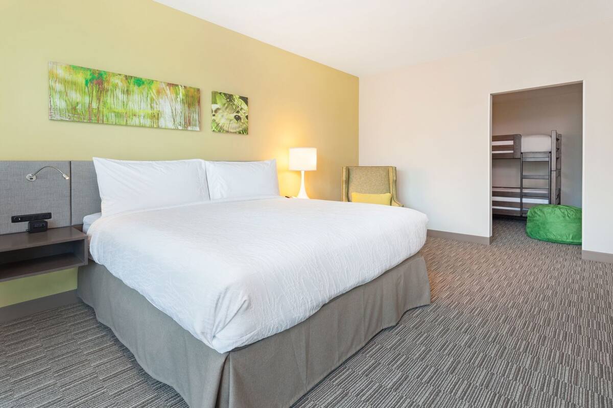 In-room safe, blackout drapes, iron/ironing board
