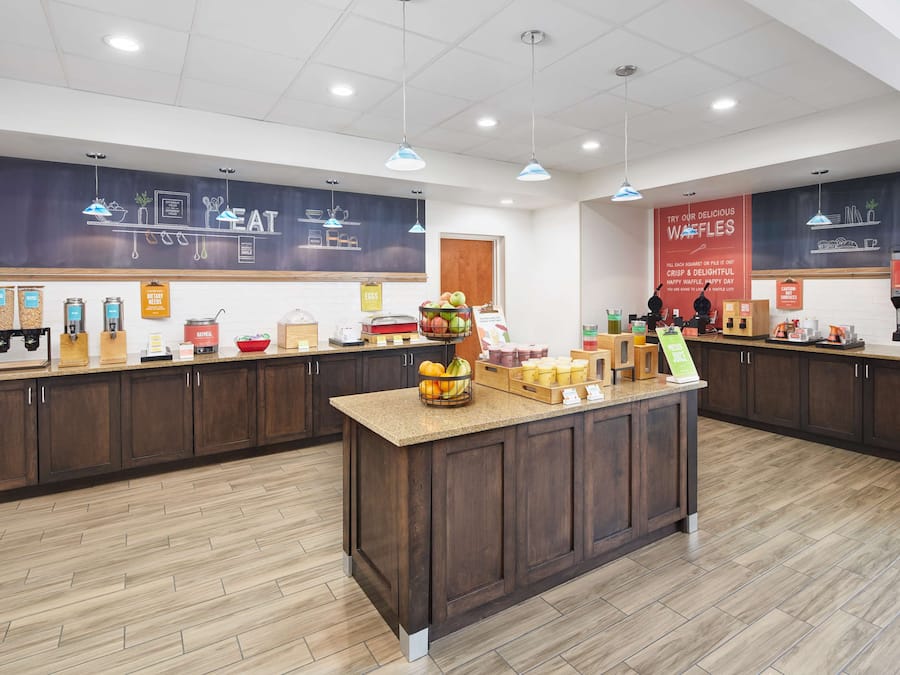 Free daily buffet breakfast