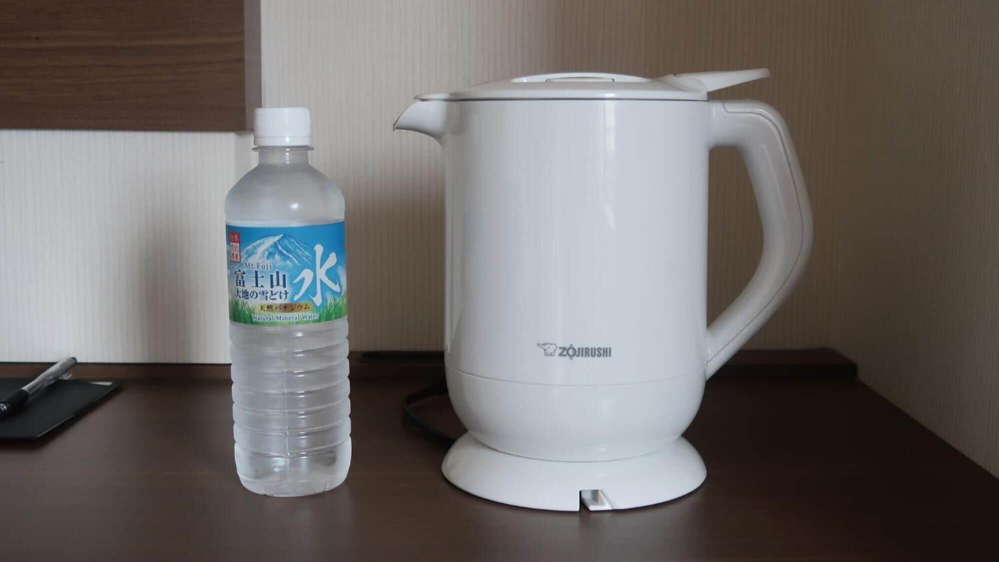 fridge, electric kettle