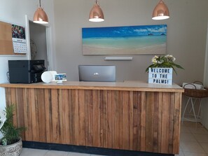 Reception - Belmont Palms Motel (Marks Point)