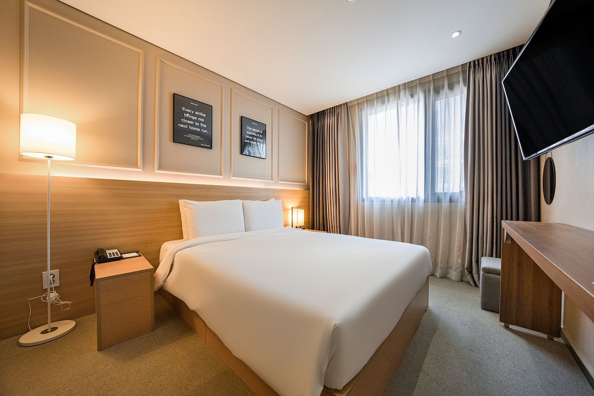 Standard-Doppelzimmer