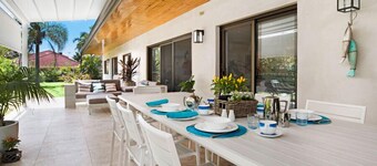 Cronulla Beach House B&B