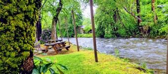 斯莫基瀑布郊外小屋