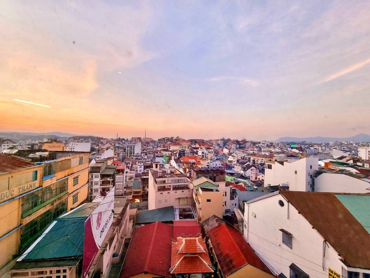 executive double room | minibar, desk, blackout curtains, free wifi