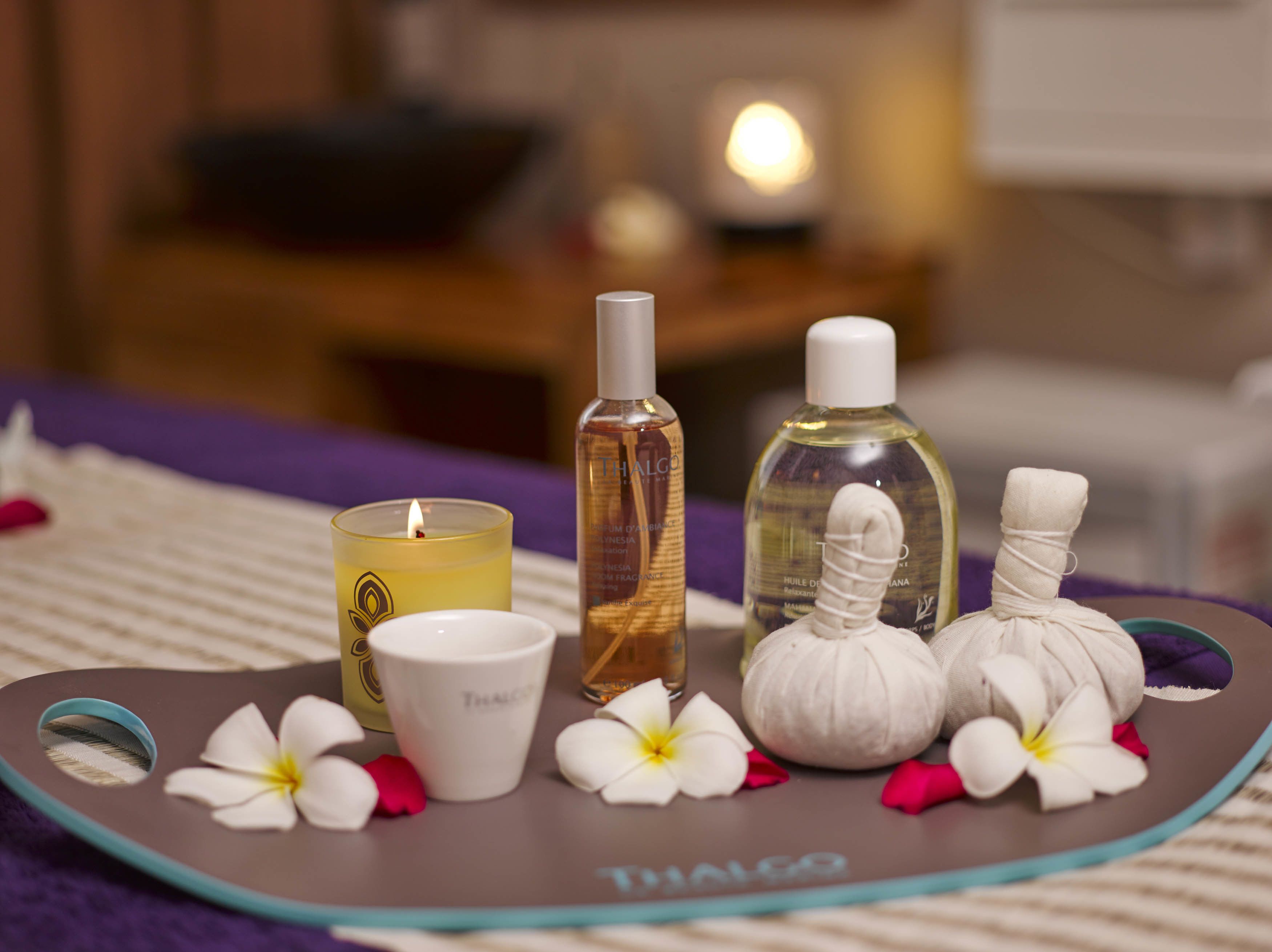 body treatments, hydrotherapy, aromatherapy, hot stone massages