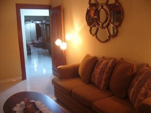 Suite, 1 kingsize-seng | Oppholdsrom | TV