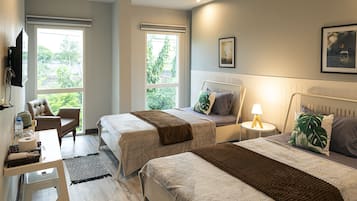 Standard Twin Room | 1 bedroom, desk, laptop workspace, blackout curtains