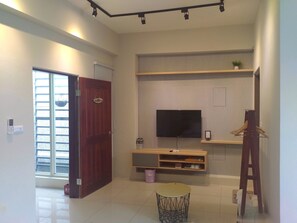 Basic Quadruple Room, 2 Double Beds | Blackout curtains, soundproofing, free WiFi, bed sheets