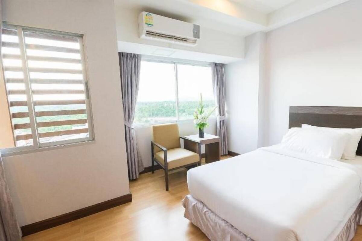 1 bedroom, rollaway beds, free WiFi