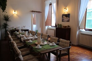 Free daily full breakfast  - B&B Gallidoro Maqueda 124 st (Palermo)