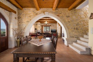 Villa, 2 Bedrooms, Private Pool (Armonia) | Private kitchen