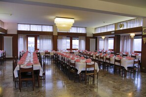 Restaurant - Hotel Valle Intelvi (Centro Valle Intelvi)
