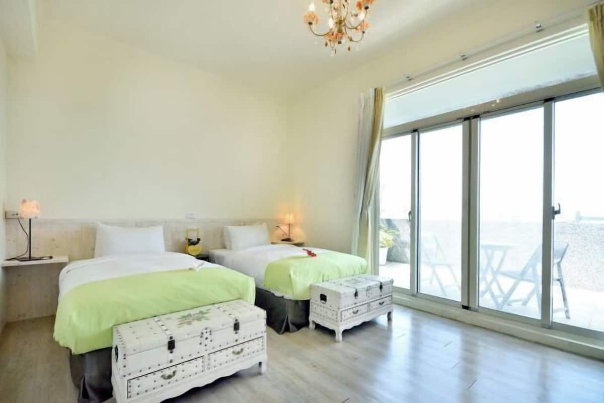 Blackout drapes, soundproofing, WiFi (free), bed sheets