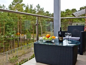 Apartment, 1 Bedroom, Balcony (ul. Swietopelka 7 / P12) | Terrace/patio - BlueApart Willa 4 Zywioly Jurata (Jurata)