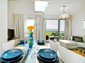 Duplex Apartment with sea view - 24/A24 Abrahama Street | Cucina privata | Frigorifero, forno, piano cottura, lavastoviglie