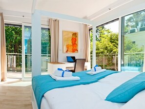 Iron/ironing board, bed sheets - BlueApart Bursztynowa Zatoka Jurata (Jurata)