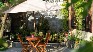 Breakfast, lunch and dinner served - An Bang Beach Nature Homestay (Da Nang)