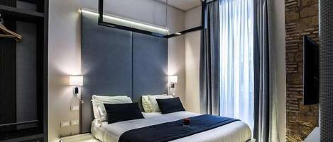 Minibar, in-room safe, desk, soundproofing