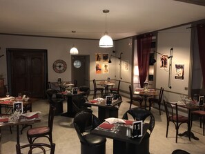 Dining - Hôtel L'Edgar (Port-Lesney)
