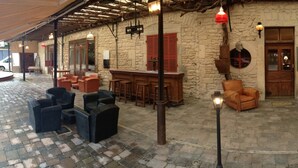 Property grounds - Hôtel L'Edgar (Port-Lesney)