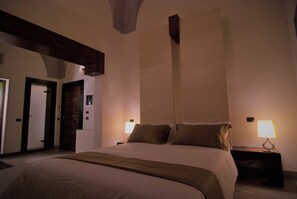 經典套房, 1 間臥室, 私人浴室 | 迷你吧贈品、房內夾萬、獨特設計、獨特裝修