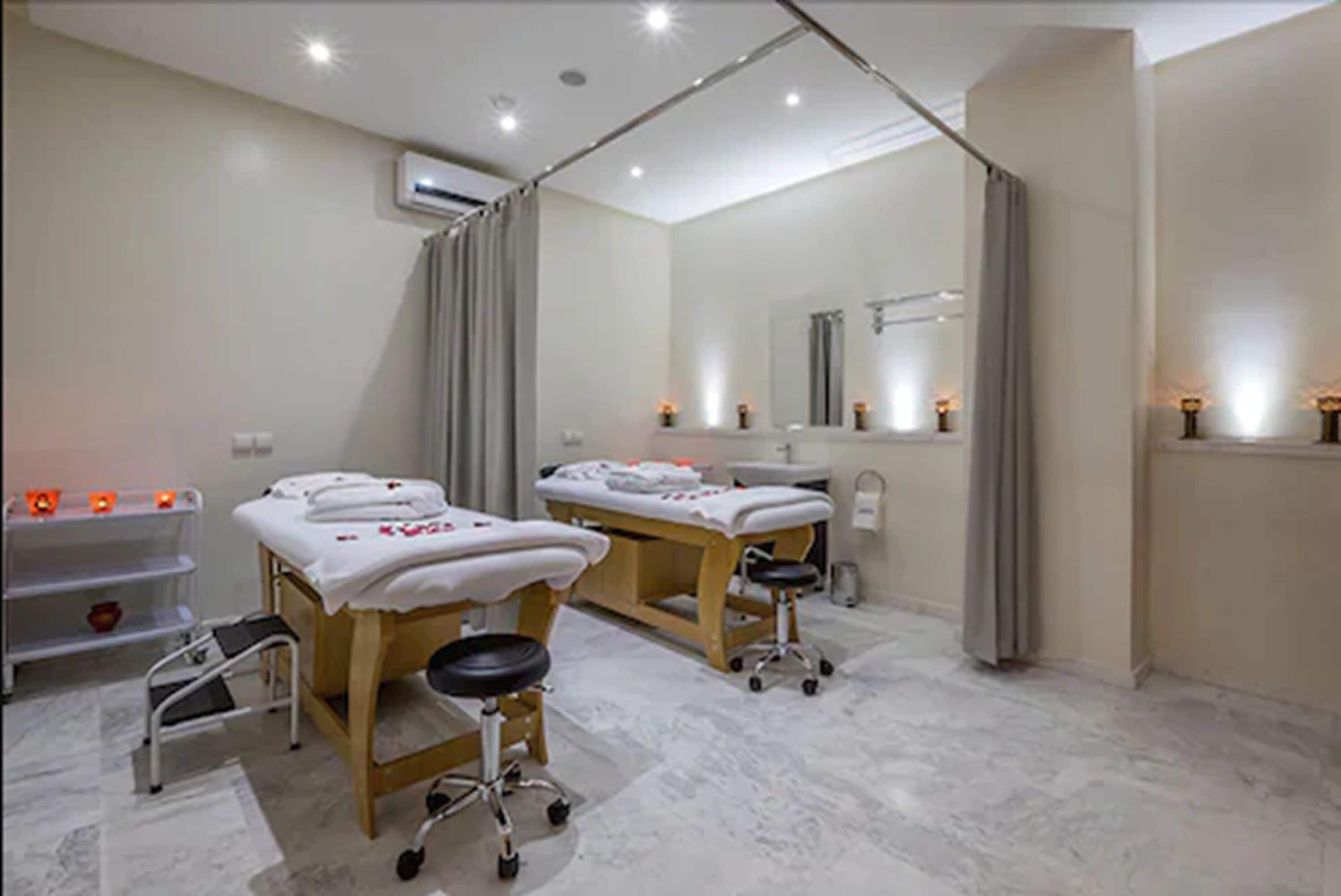 sauna, steam room, turkish bath/hammam, body treatments, body wraps