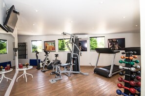 Fitness facility - Royal Center Hotel Lourdes (Belo Horizonte)