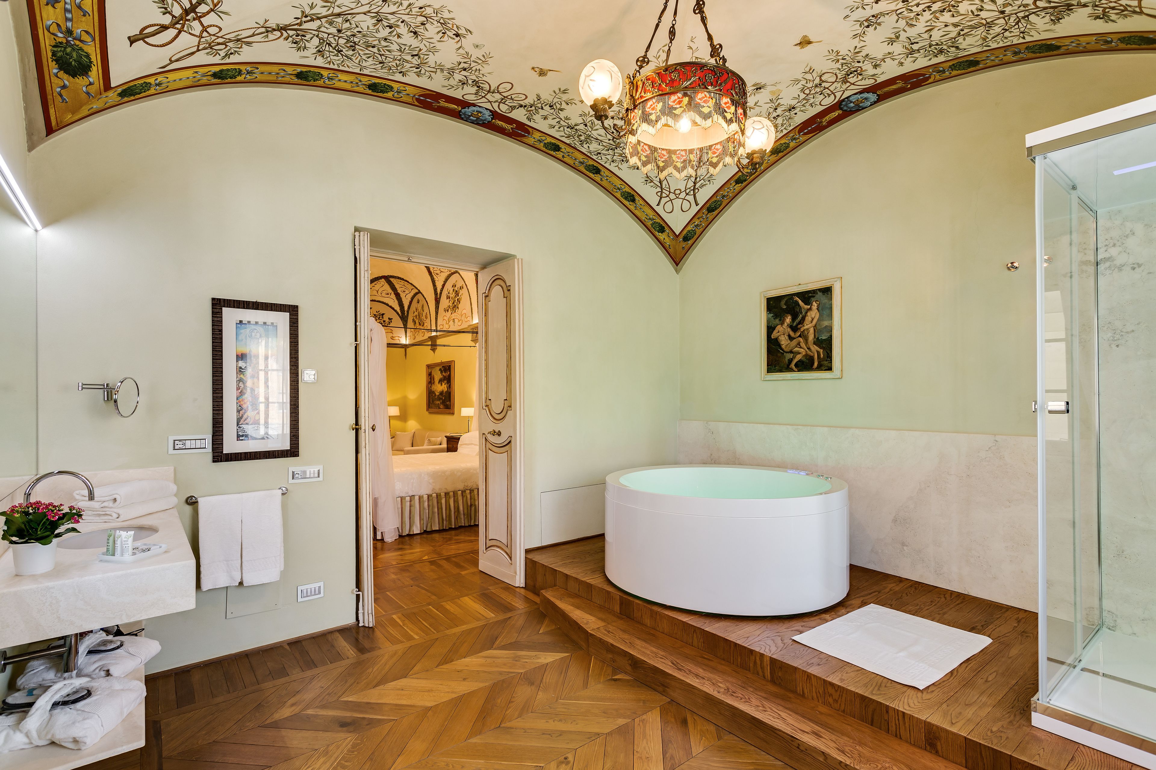 Junior Suite | Private spa tub