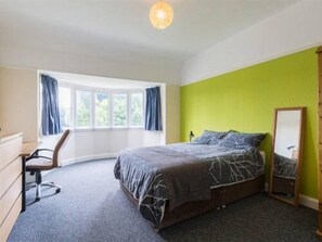 Desk, iron/ironing board, free WiFi