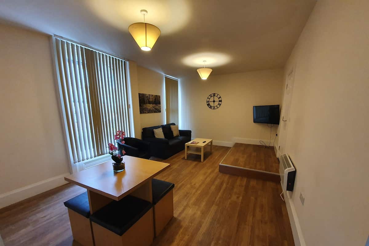 Apartment, Ensuite (3 Bed) | Lounge