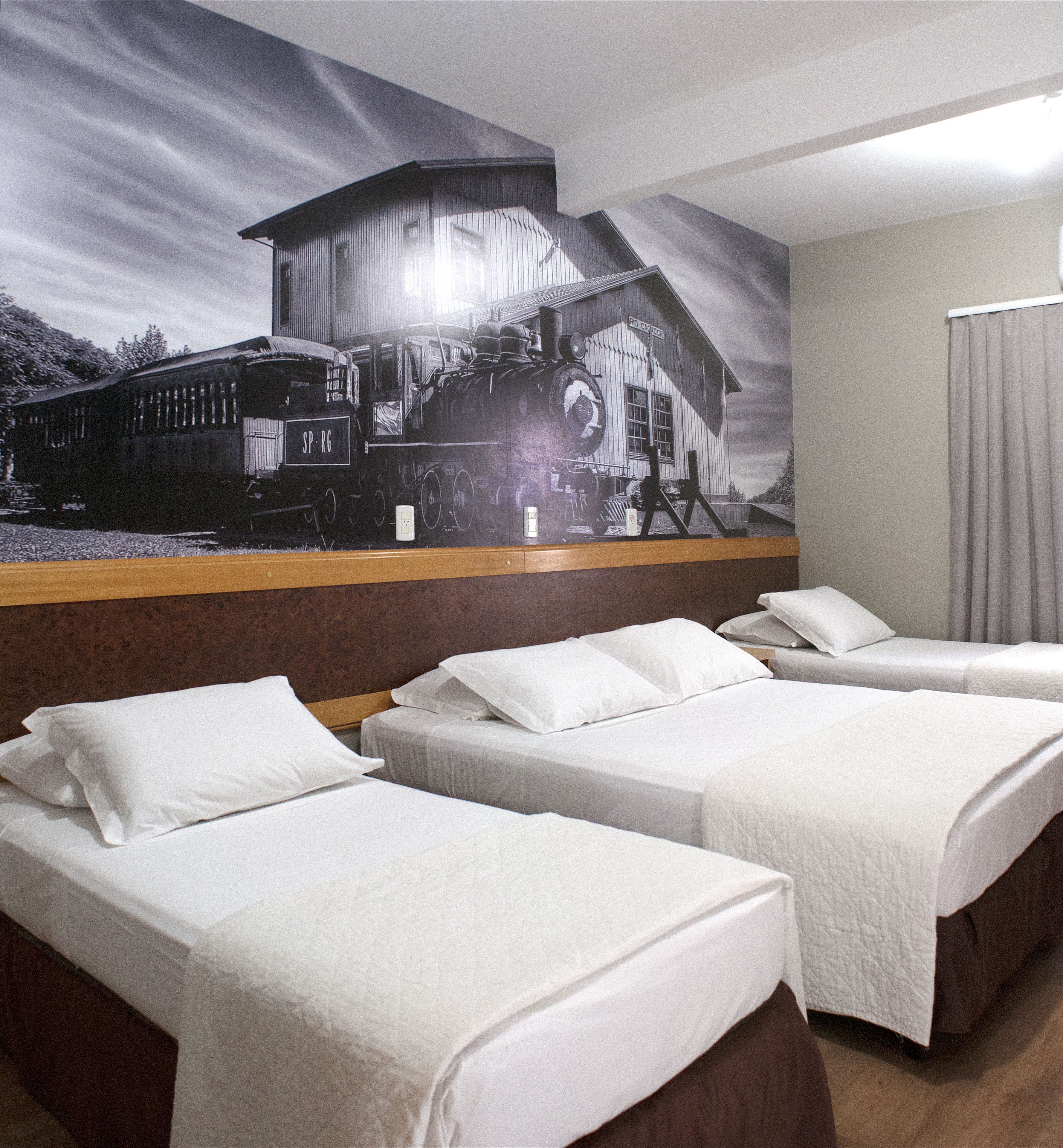 luxury apartment | minibar, in-room safe, desk, blackout curtains