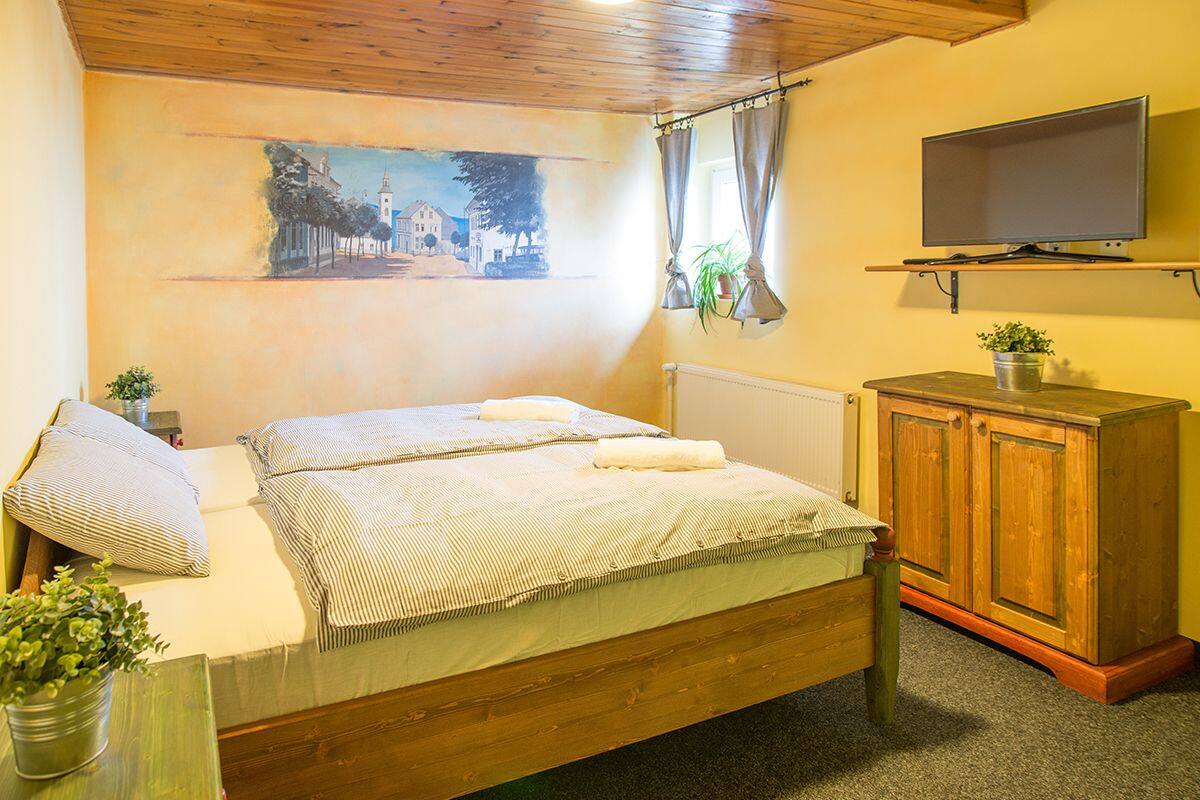 Comfort-Doppelzimmer, 1 Schlafzimmer | Babybetten, Zustellbetten, kostenloses Internet per Kabel