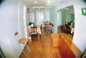 Ảnh chưa phân loại, 4 trong số 34 ảnh, nút