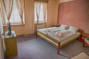 Tempat tidur bayi (biaya tambahan) dan tempat tidur lipat/tambahan